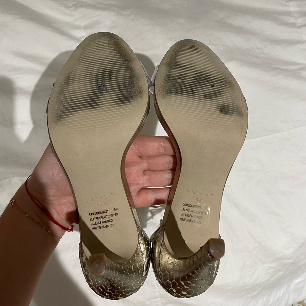 Steve Madden Gold Heels - Picture 3 of 4